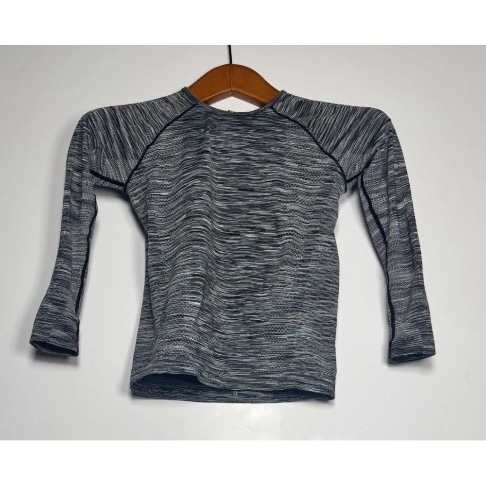 Avia Seamless Active Top Girls Small Gray Stretch Raglan Sleeve Thumb Hole